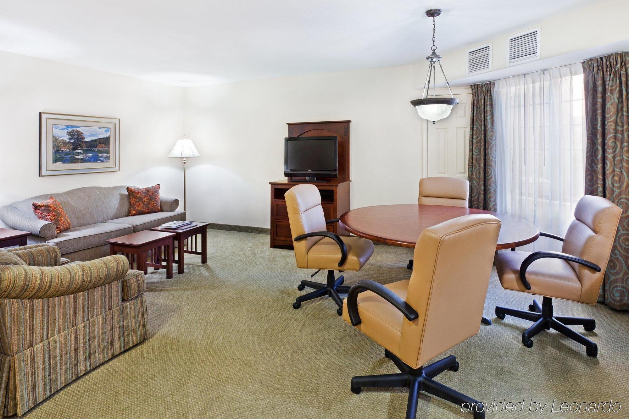 Staybridge Suites - Charlotte Ballantyne By Ihg Chambre photo