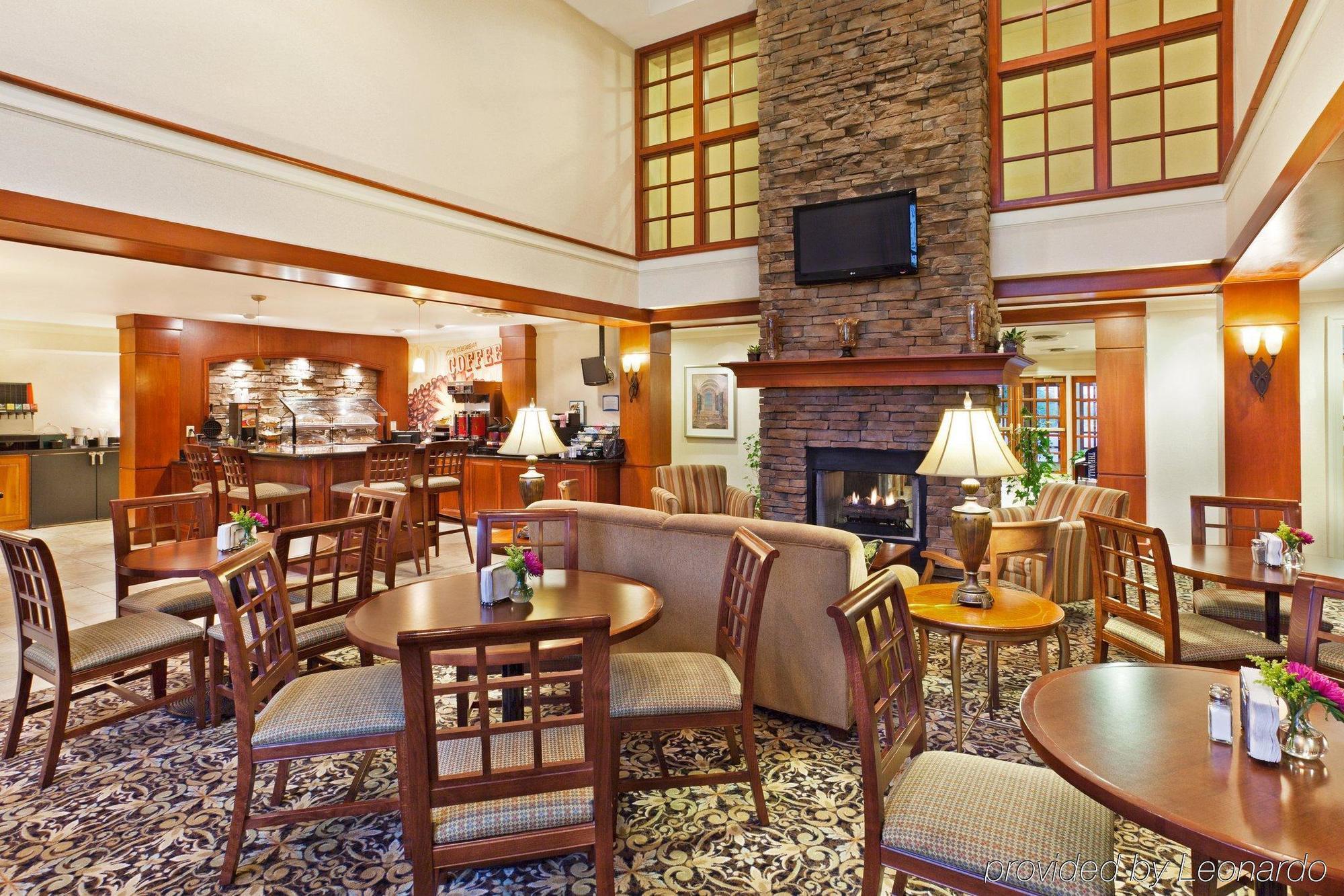Staybridge Suites - Charlotte Ballantyne By Ihg Restaurant photo